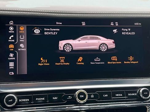 Used 2022 Bentley Flying Spur Plug-In Hybrid image 25