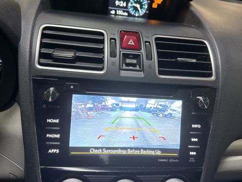 Used 2017 Subaru Forester 2.5i Premium AWD/4WD image 20