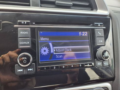 Used 2016 Honda Fit LX image 6