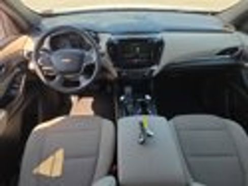 Used 2023 Chevrolet Traverse LS image 11