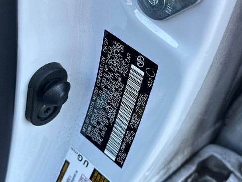 Used 2022 Toyota Prius Prime Limited image 54