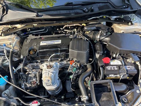 Used 2014 Honda Accord EX-L image 19