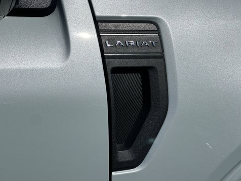 Used 2026 Ford Maverick Lariat image 24