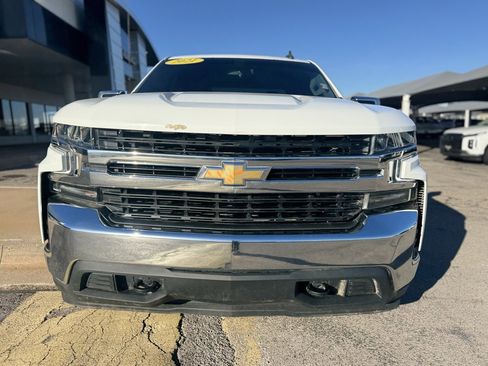 Used 2021 Chevrolet Silverado 1500 LT w/ Z71 Off-Road Package image 2