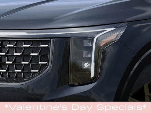 New 2026 Kia Carnival SX w/ SX Dark Edition Package image 10