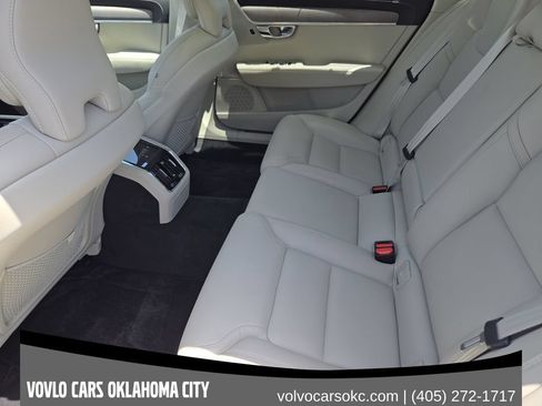 Certified 2023 Volvo S90 B6 Ultimate AWD/4WD image 25