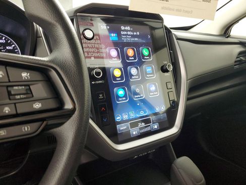 Used 2025 Subaru Crosstrek 2.0i Premium image 16