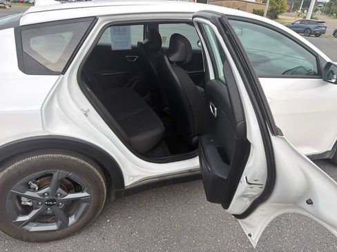 Used 2026 Kia K4 FWD image 19