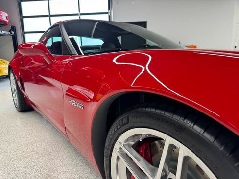 Used 2007 Chevrolet Corvette Z06 w/ Preferred Equipment Group RWD image 31