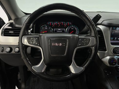 Used 2019 GMC Yukon SLT w/ Premium Edition AWD/4WD image 22
