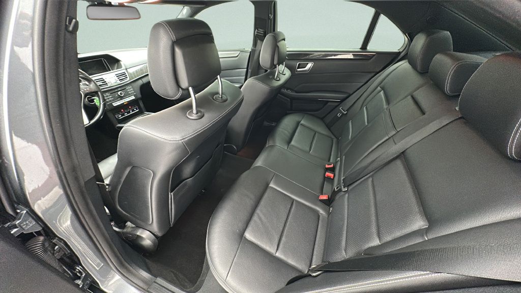 Used 2016 Mercedes-Benz E 350 4MATIC Sedan image 10