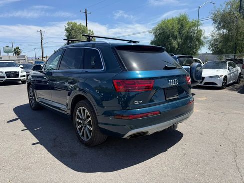 Used 2019 Audi Q7 3.0T Premium Plus w/ Premium Plus Package AWD/4WD image 3