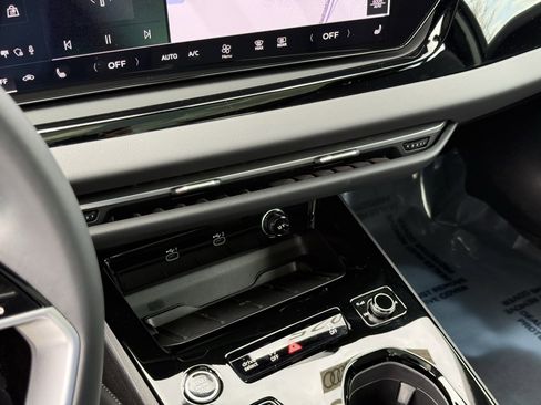 Used 2025 Audi A5 2.0T Premium w/ Convenience Package image 32