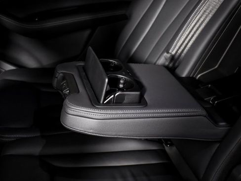 Used 2025 Audi Q7 3.0T Premium Plus w/ Premium Plus Package image 41