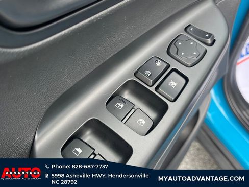 Used 2023 Hyundai Kona SEL AWD/4WD image 23