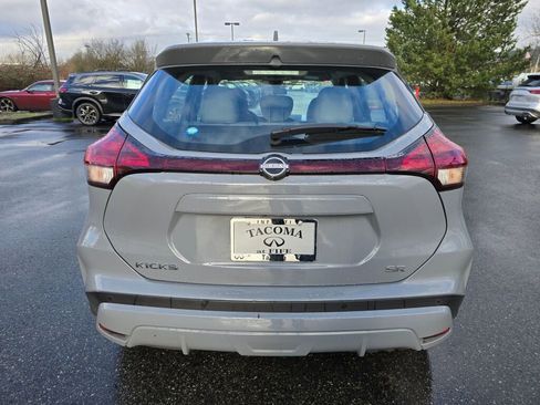 Used 2023 Nissan Kicks SR w/ SR Premium Package image 6