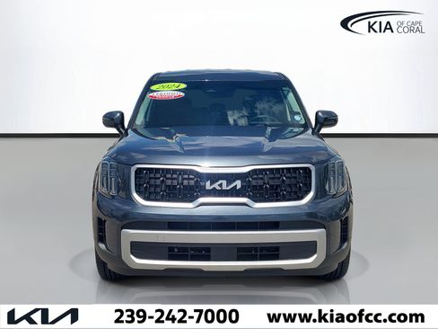 Certified 2024 Kia Telluride LX FWD image 2