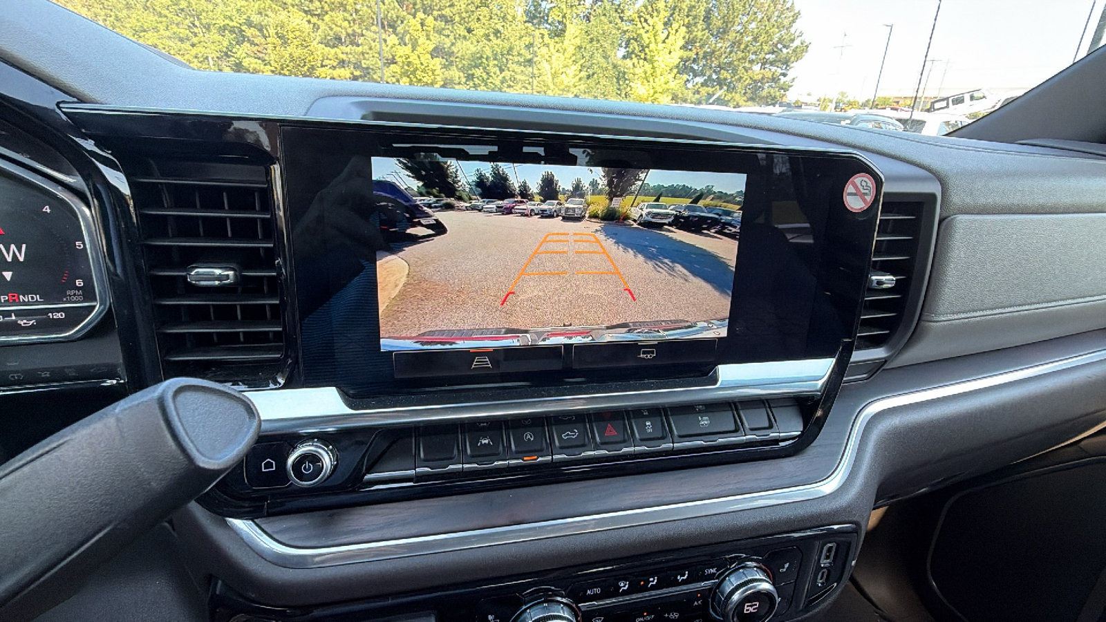 Used 2025 GMC Sierra 1500 SLT AWD/4WD image 30