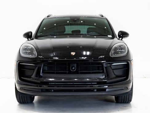 Used 2023 Porsche Macan image 5