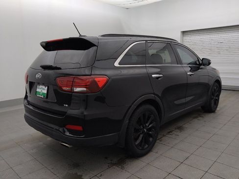 Used 2019 Kia Sorento S FWD image 10