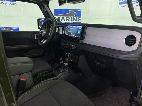 Used 2024 Jeep Wrangler Sahara w/ Technology Group image 35