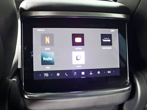 Used 2022 Tesla Model X Plaid image 29