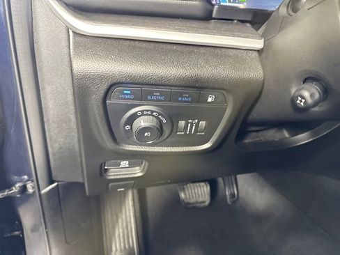 Used 2023 Jeep Grand Cherokee 4WD 4xe w/ Luxury Tech Group II image 20