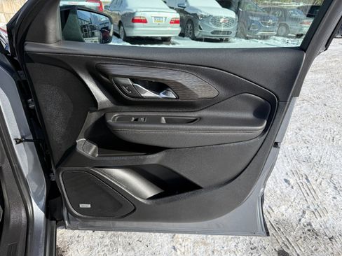 Used 2021 GMC Terrain SLT w/ Infotainment Package II image 22