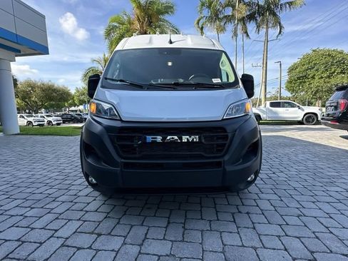 Used 2025 RAM ProMaster 2500 w/ Convenience Group FWD image 20