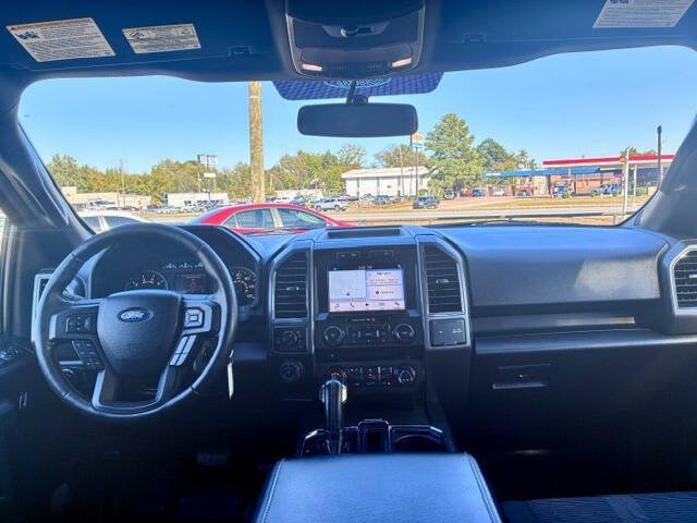 Used 2017 Ford F150 XLT w/ Equipment Group 302A Luxury AWD/4WD image 12