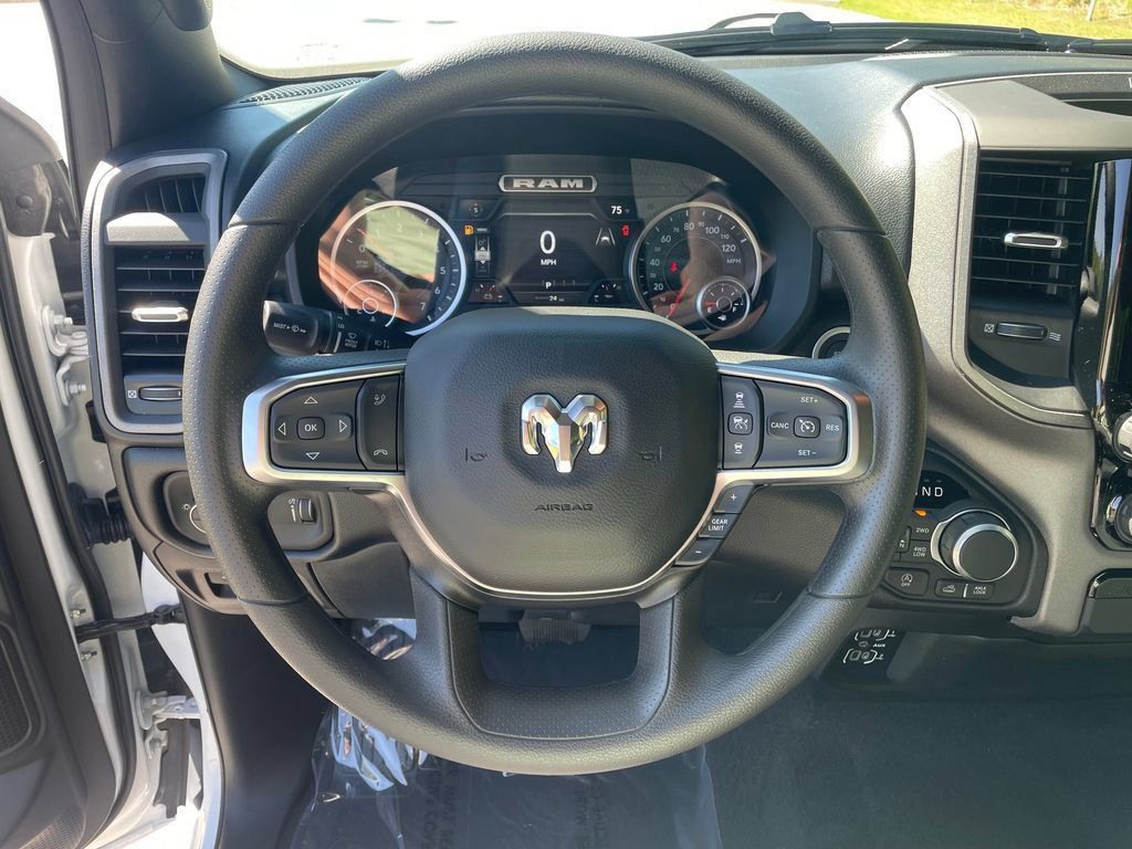 New 2026 RAM 1500 Warlock AWD/4WD image 13