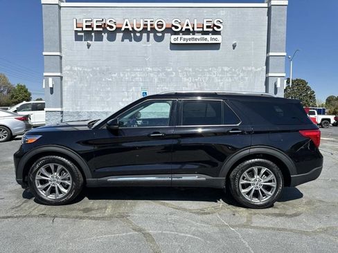 Used 2022 Ford Explorer Limited w/ Equipment Group 301A image 4