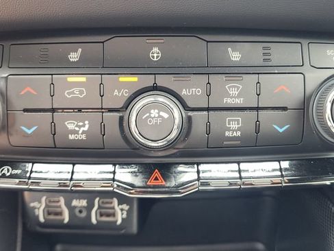 Used 2025 Dodge Durango GT AWD/4WD image 34