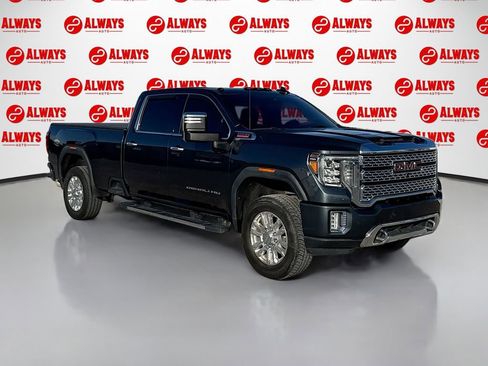Used 2020 GMC Sierra 3500 Denali w/ Denali Ultimate Package image 3