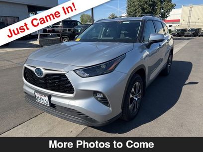 Used 2022 Toyota Highlander XLE