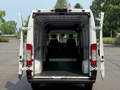 Used 2021 RAM ProMaster 2500 FWD image 22