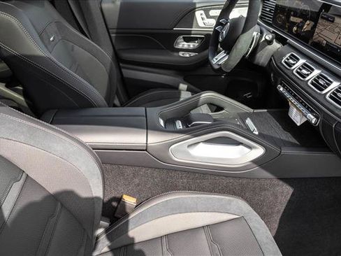 New 2026 Mercedes-Benz GLE 53 AMG 4MATIC Coupe image 29