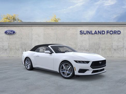 New 2025 Ford Mustang Convertible image 7