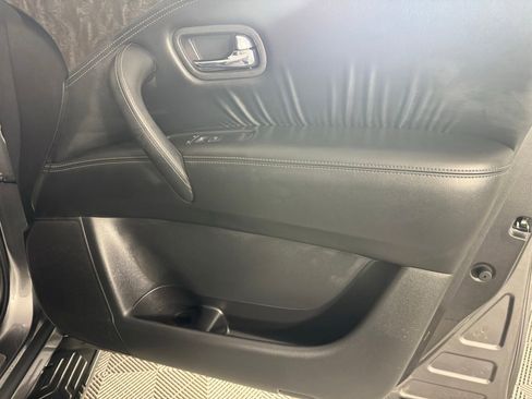 Used 2024 Nissan Armada Platinum w/ Captain's Chairs Package image 35