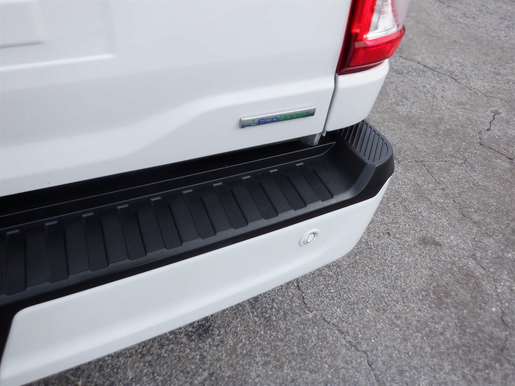 Used 2022 Ford F150 XL w/ STX Appearance Package AWD/4WD image 6