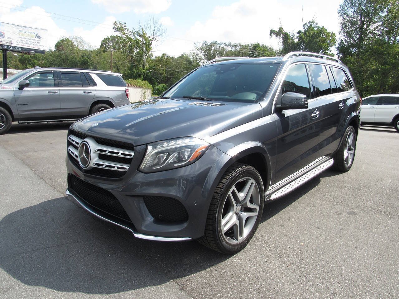 Used 2017 Mercedes-Benz GLS 550 4MATIC image 8