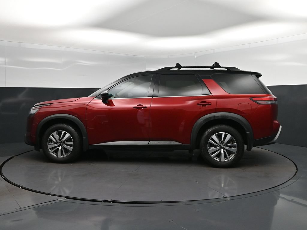 Used 2022 Nissan Pathfinder SL FWD image 4