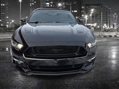 Used 2016 Ford Mustang GT Premium image 4