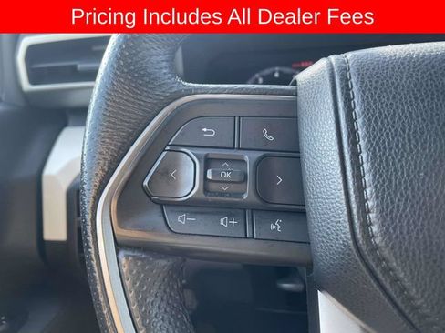 Used 2024 Toyota Tacoma TRD Off-Road AWD/4WD image 25