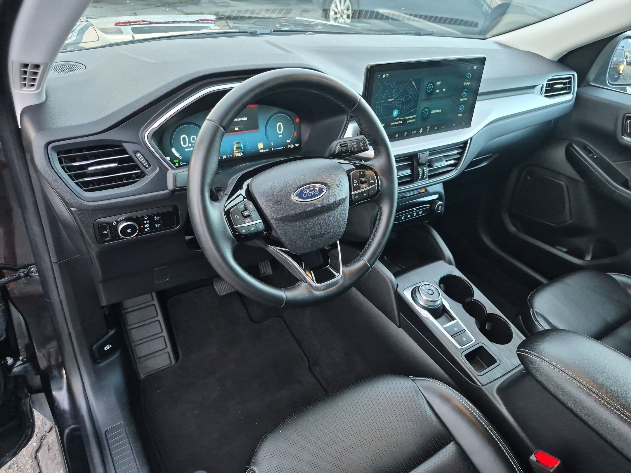Used 2025 Ford Escape Platinum AWD/4WD image 17