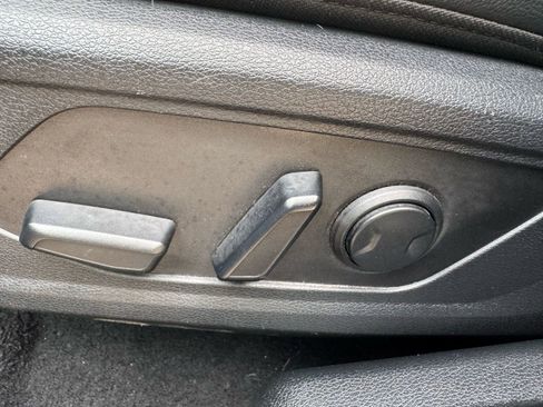 Used 2024 Kia Sportage EX image 22