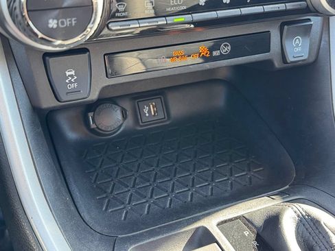 Certified 2023 Toyota RAV4 XLE AWD/4WD image 24