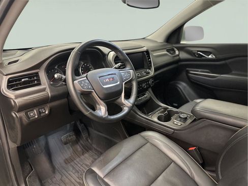 Certified 2023 GMC Acadia AT4 w/ Preferred Package image 18
