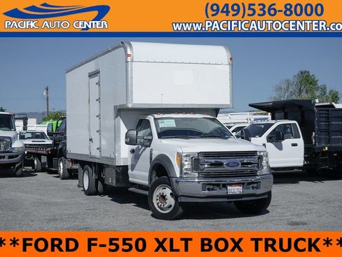 Used 2017 Ford F550 2WD Regular Cab Super Duty image 1