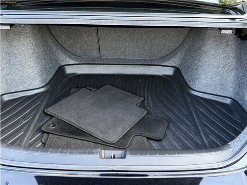 Used 2018 Honda Accord EX-L image 25